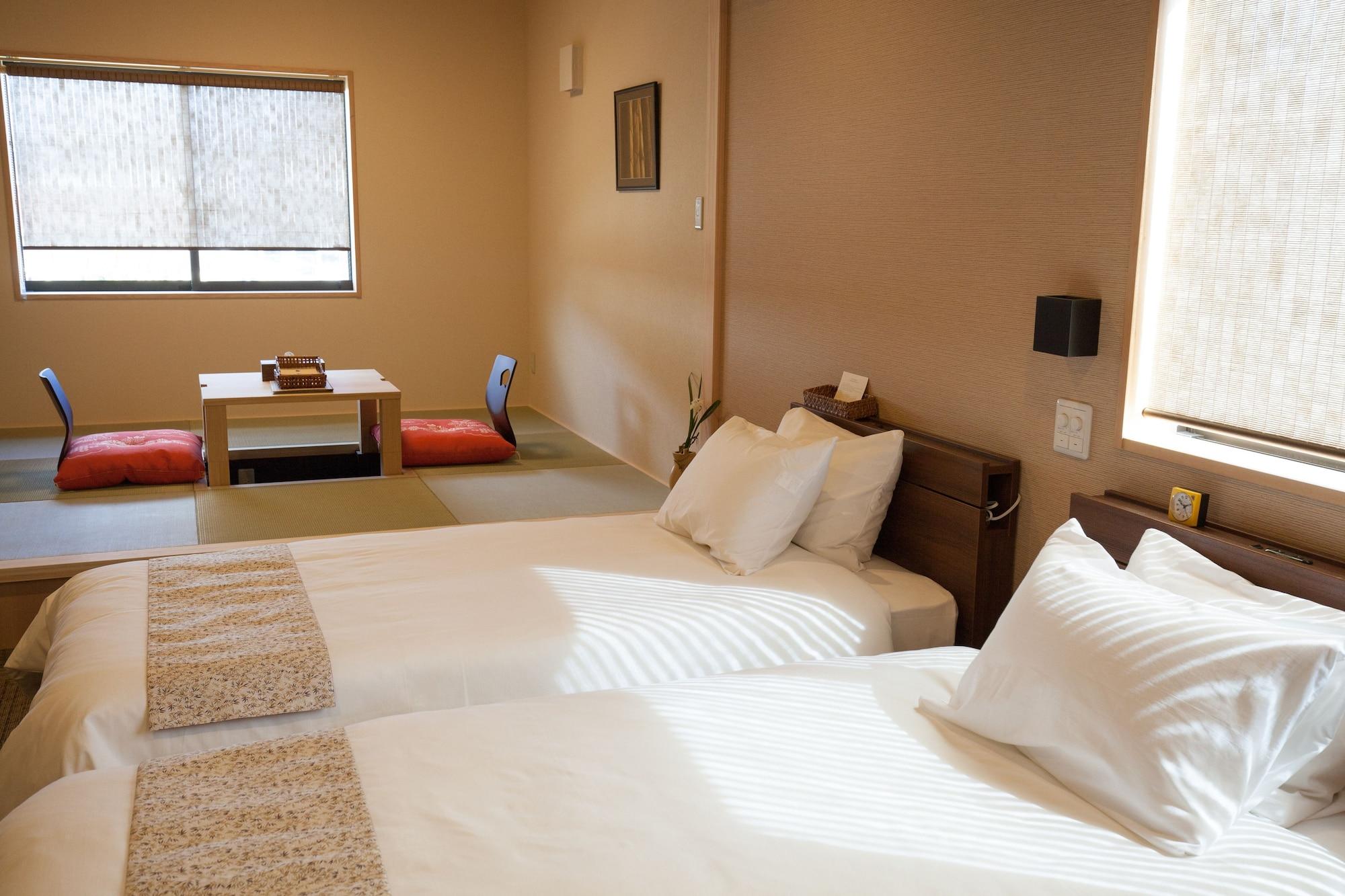 Kyoto Guest Inn Nagaokakyo Buitenkant foto